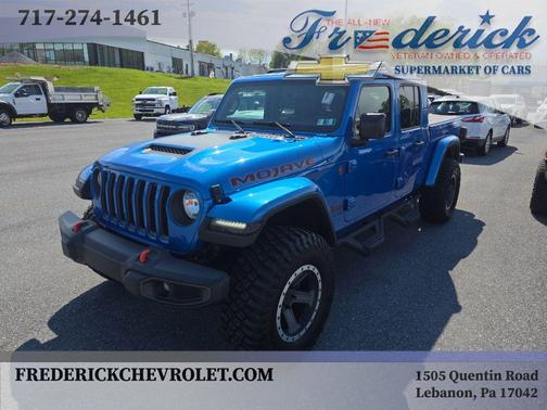 Hydro Blue Pearlcoat 2023 Jeep Gladiator Mojave 4x4