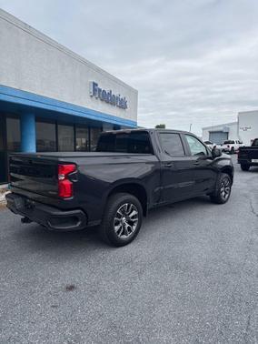 Dark Ash Metallic 2023 Chevrolet Silverado 1500 RST