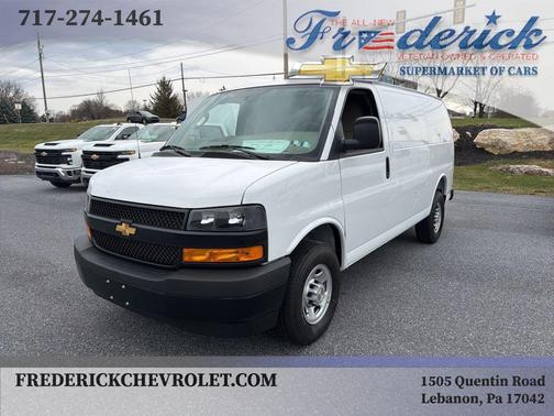 Summit White 2026 Chevrolet Express 2500 2500 Regular Wheelbase, WT, RWD