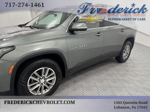 2023 Chevrolet Traverse LT Cloth