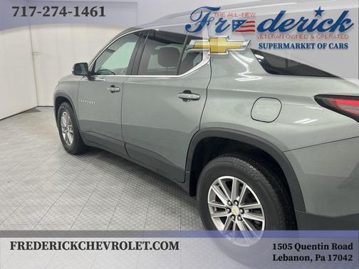 2023 Chevrolet Traverse LT Cloth