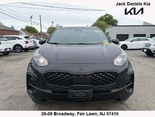 Black Cherry 2022 Kia Sportage Nightfall