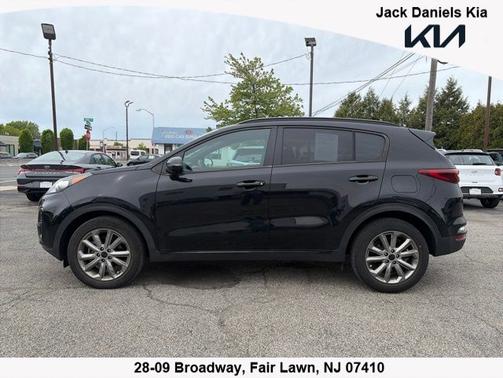 Black Cherry 2022 Kia Sportage Nightfall