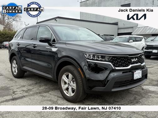 2023 Kia Sorento LX