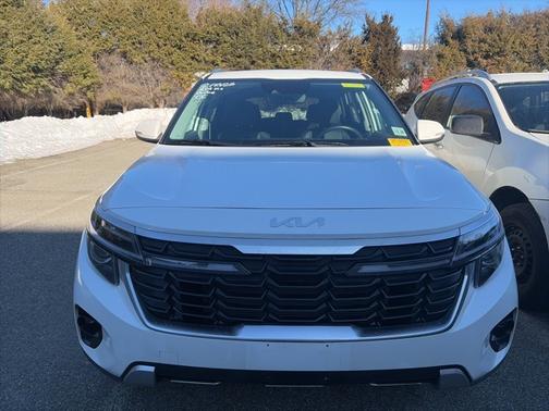 2024 Kia Seltos EX