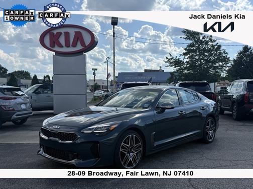 2022 Kia Stinger GT1