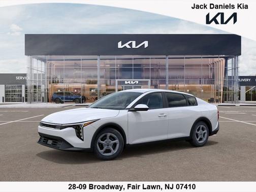 Snow White Pearl 2025 Kia K4 LXS