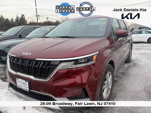 2024 Kia Carnival LX