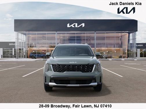 Green 2025 Kia Sorento Plug-In Hybrid EX