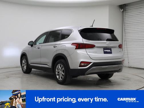 2019 Hyundai SANTA FE SE