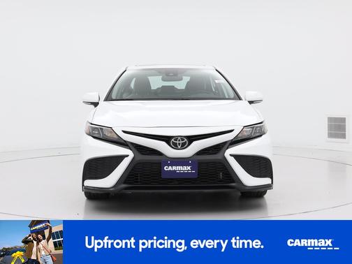 White 2023 Toyota Camry SE