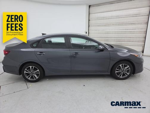 Gray 2024 Kia Forte LXS
