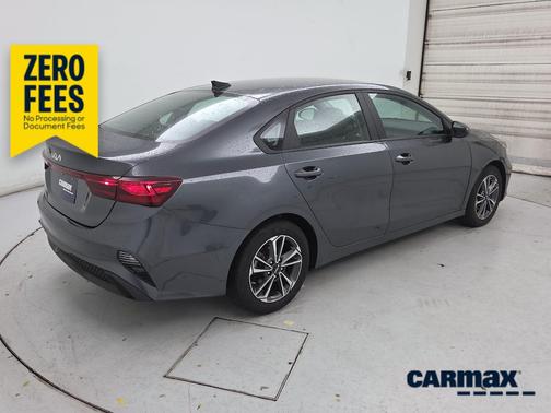 Gray 2024 Kia Forte LXS