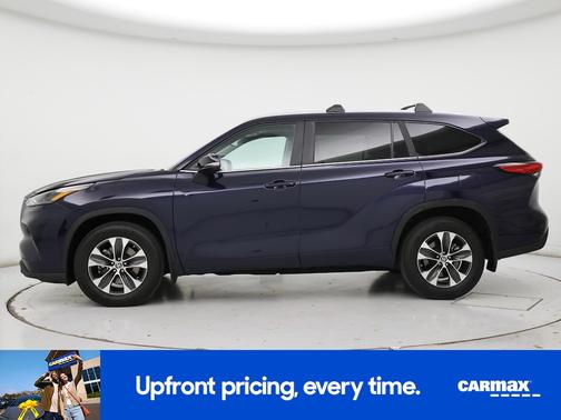 Blue 2023 Toyota Highlander XLE