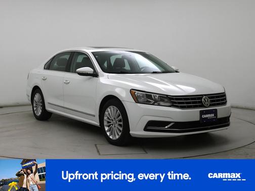 2016 Volkswagen Passat SE