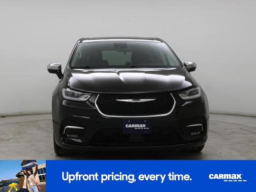 2023 Chrysler Pacifica Hybrid Limited