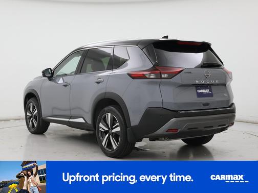 Gray 2023 Nissan Rogue SL
