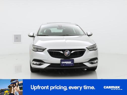 2020 Buick Regal Sportback Essence