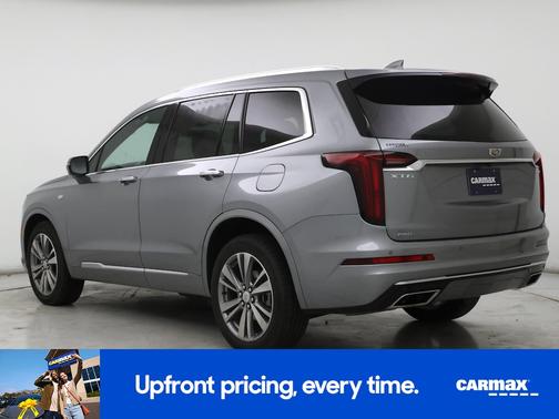 2025 Cadillac XT6 Premium Luxury