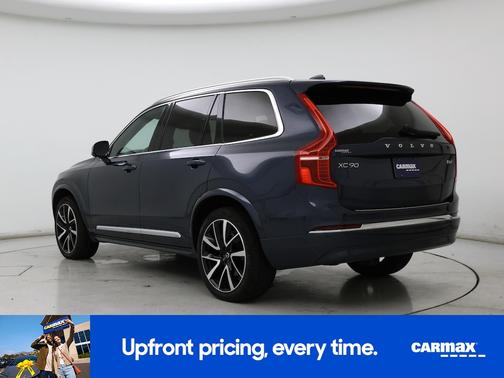 2023 Volvo XC90 B5 Plus