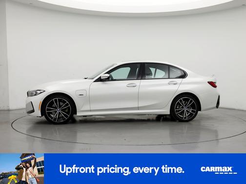 2023 BMW 330e 