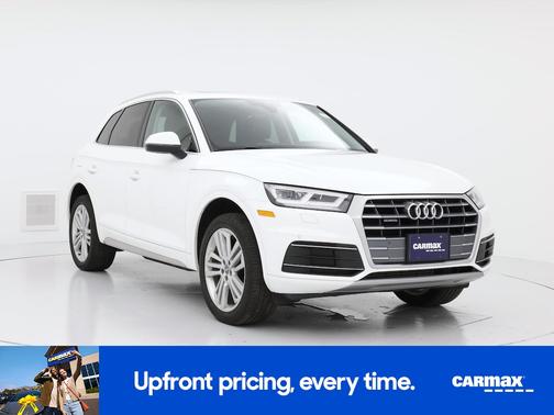 White 2020 Audi Q5 Premium Plus