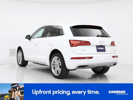 White 2020 Audi Q5 Premium Plus