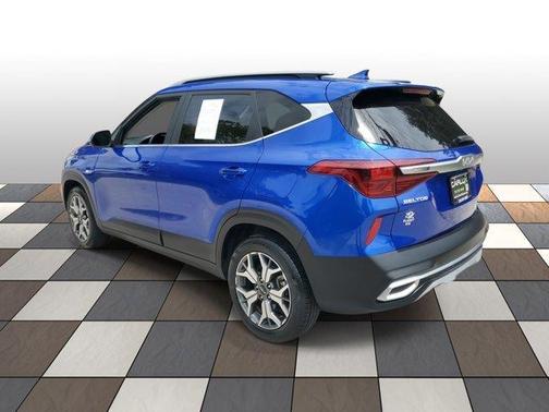 2023 Kia Seltos EX