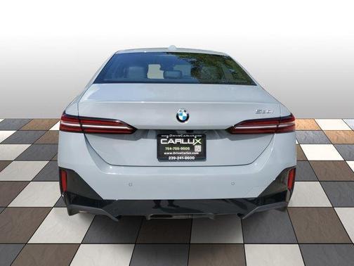 2025 BMW 530 i