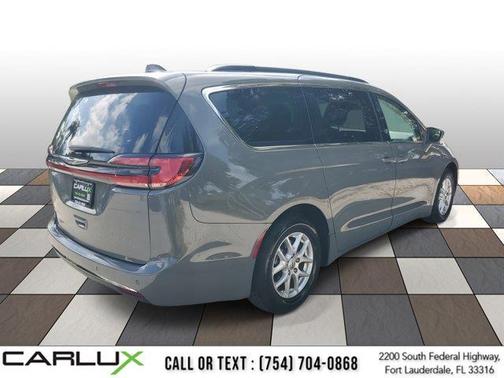 2022 Chrysler Pacifica Touring L