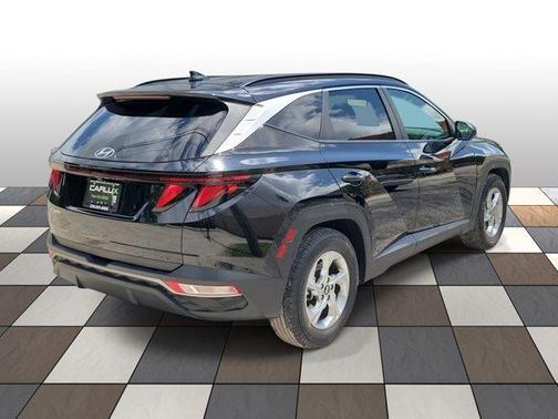 Black Pearl 2024 Hyundai TUCSON SEL