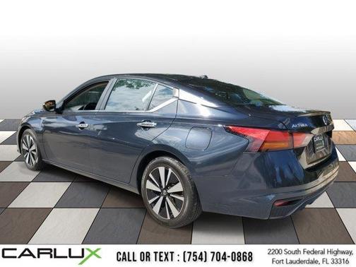 2021 Nissan Altima 2.5 SV