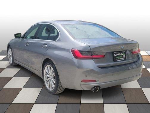Gray 2024 BMW 330 330i