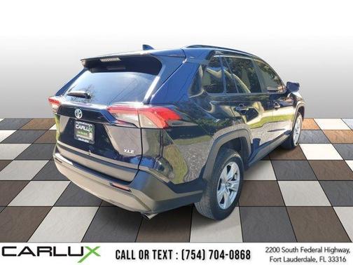 2021 Toyota RAV4 XLE