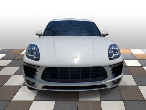 2018 Porsche Macan Base