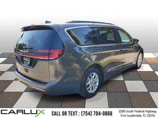 2022 Chrysler Pacifica Touring L