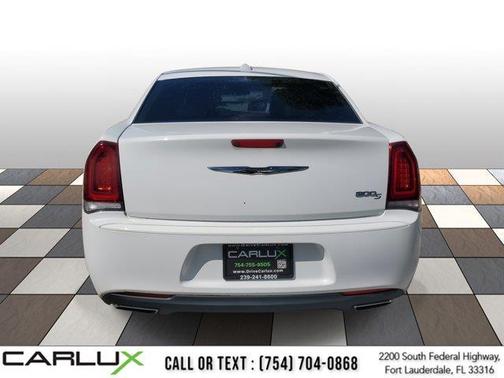 2019 Chrysler 300 S