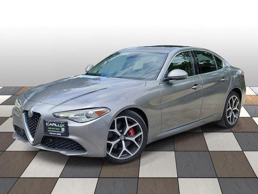Imola Titanium Metallic 2019 Alfa Romeo Giulia AWD