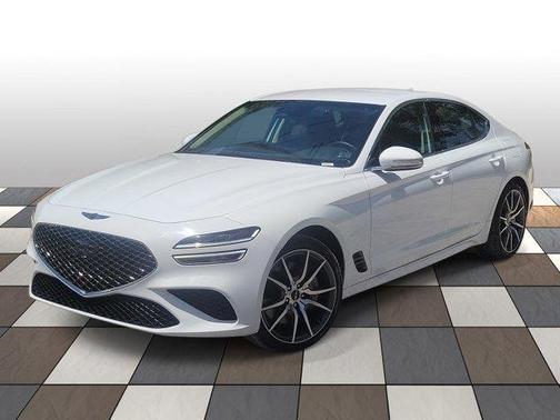 Alta White 2025 Genesis G70 2.5T RWD
