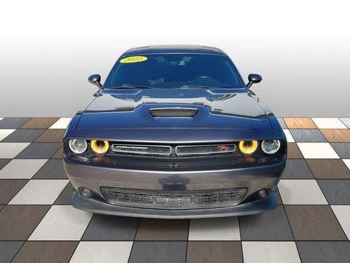 Granite Pearlcoat 2022 Dodge Challenger R/T RWD