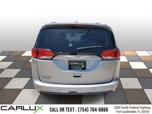 2020 Chrysler Pacifica Touring L