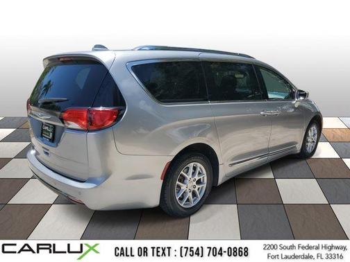 2020 Chrysler Pacifica Touring L