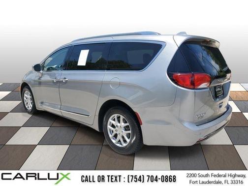 2020 Chrysler Pacifica Touring L