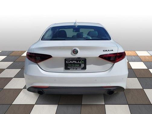 Alfa White 2020 Alfa Romeo Giulia RWD
