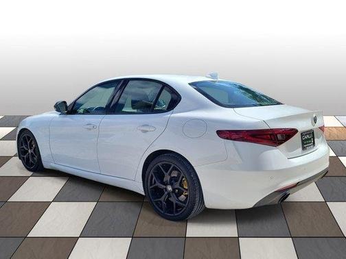 Alfa White 2020 Alfa Romeo Giulia RWD