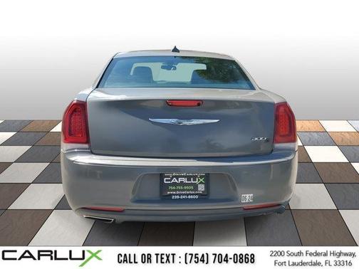 2019 Chrysler 300 S