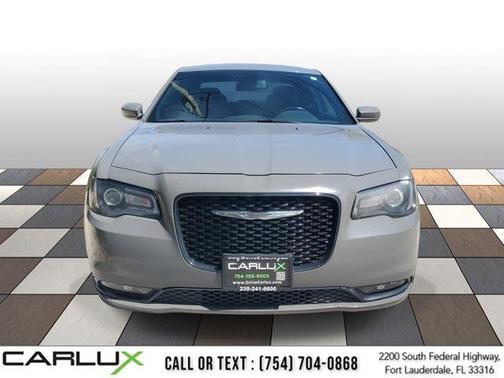 2019 Chrysler 300 S