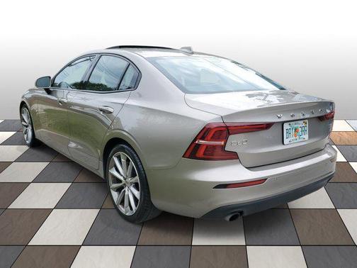 2019 Volvo S60 T5 Momentum