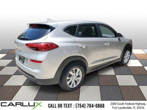 2021 Hyundai TUCSON SE