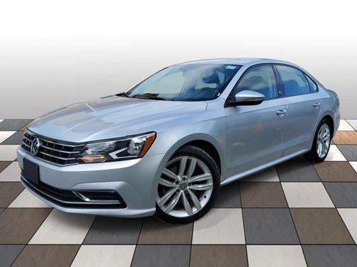 2019 Volkswagen Passat 2.0T Wolfsburg Edition